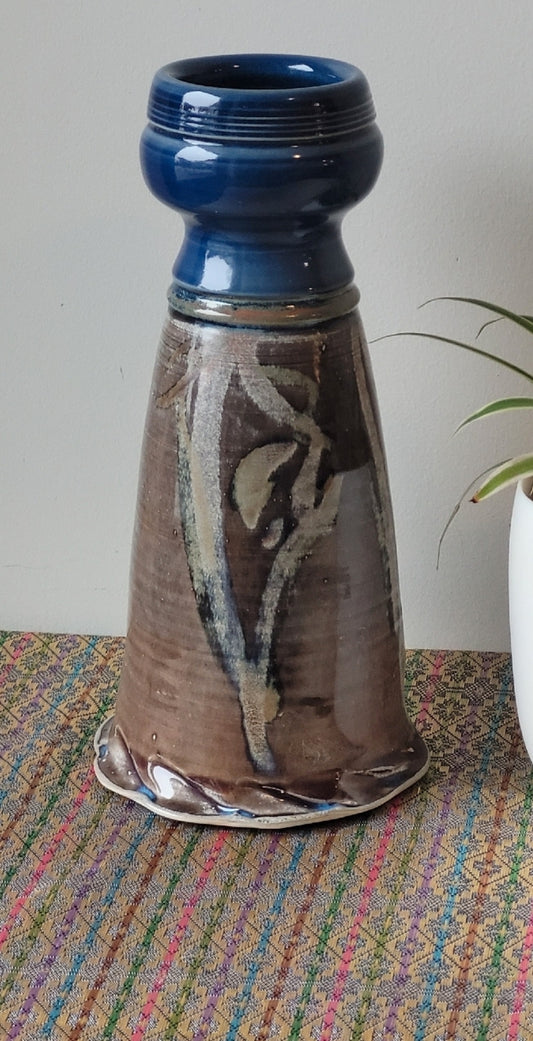 Knockout 1995 Wissinger Studio Pottery Vase